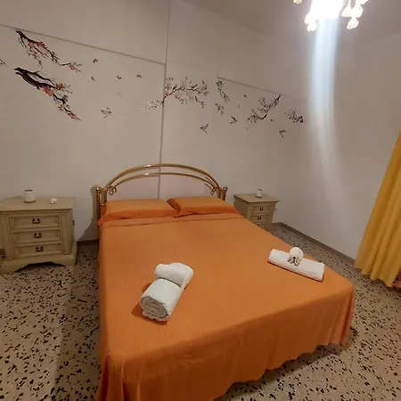 A Casa Di Ilda Δωμάτια σε οικογενειακή κατοικία Όλμπια