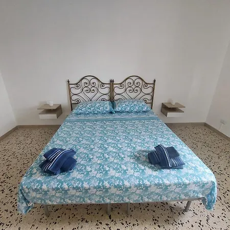 A Casa Di Ilda Δωμάτια σε οικογενειακή κατοικία Όλμπια