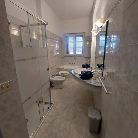 Проживання в сім'ї A Casa Di Ilda