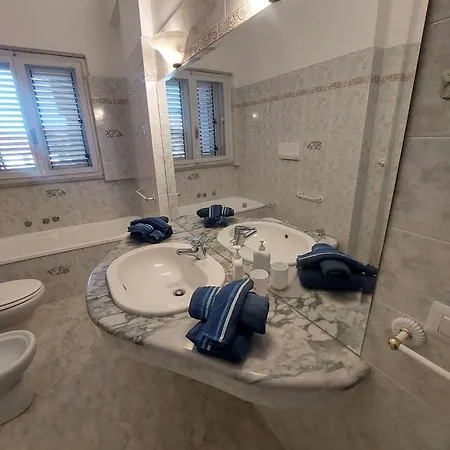 A Casa Di Ilda Privatunterkunft Olbia